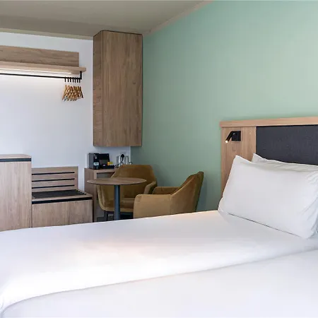 Scirocco St Julians Affiliated By Melia Otel 3*